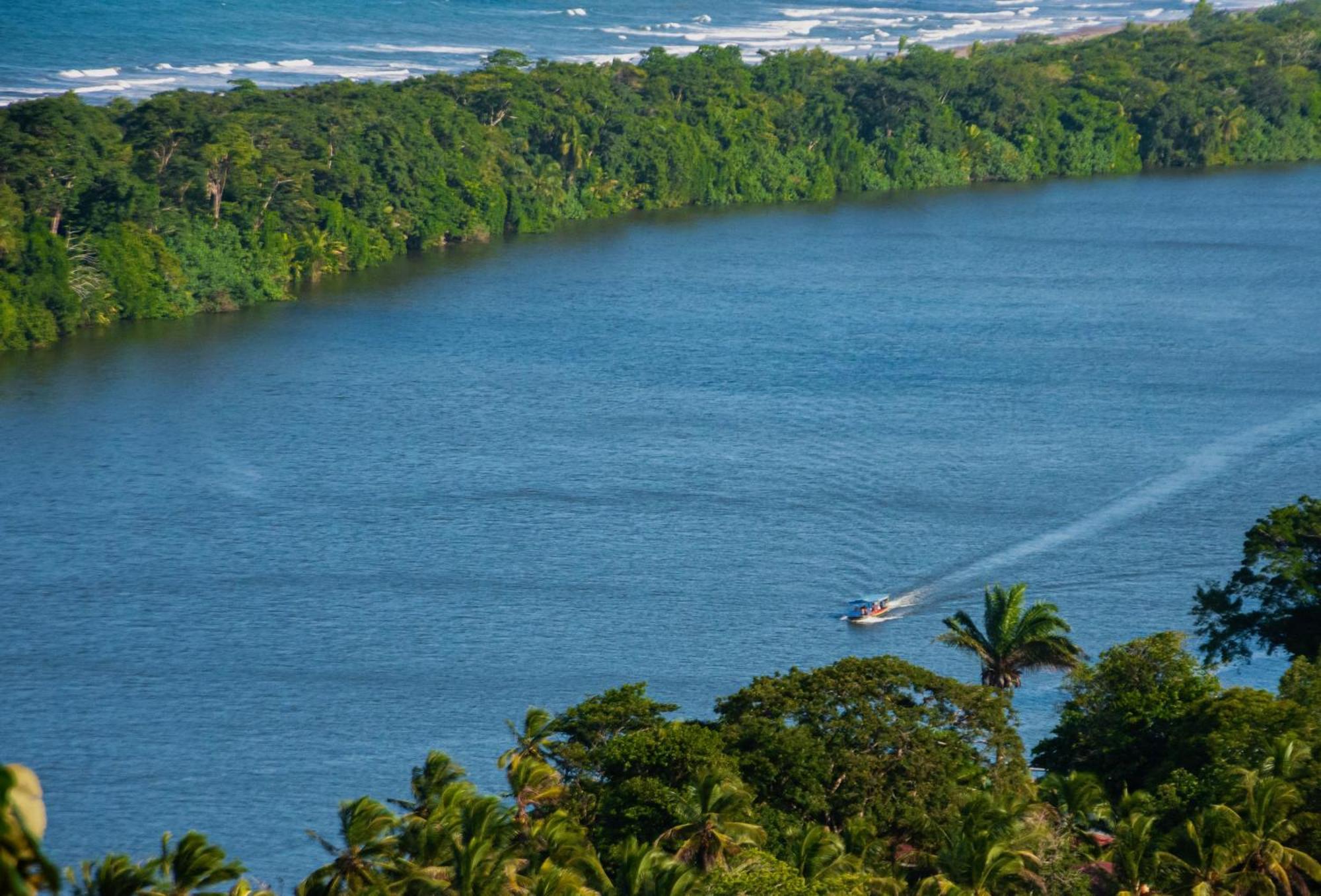 Carey Lodging Tortuguero Esterno foto