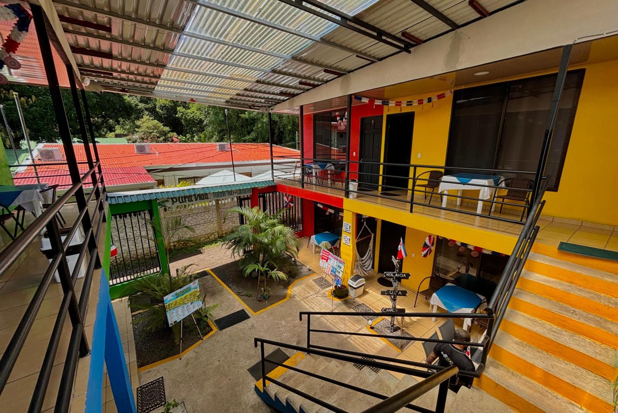 Carey Lodging Tortuguero Esterno foto